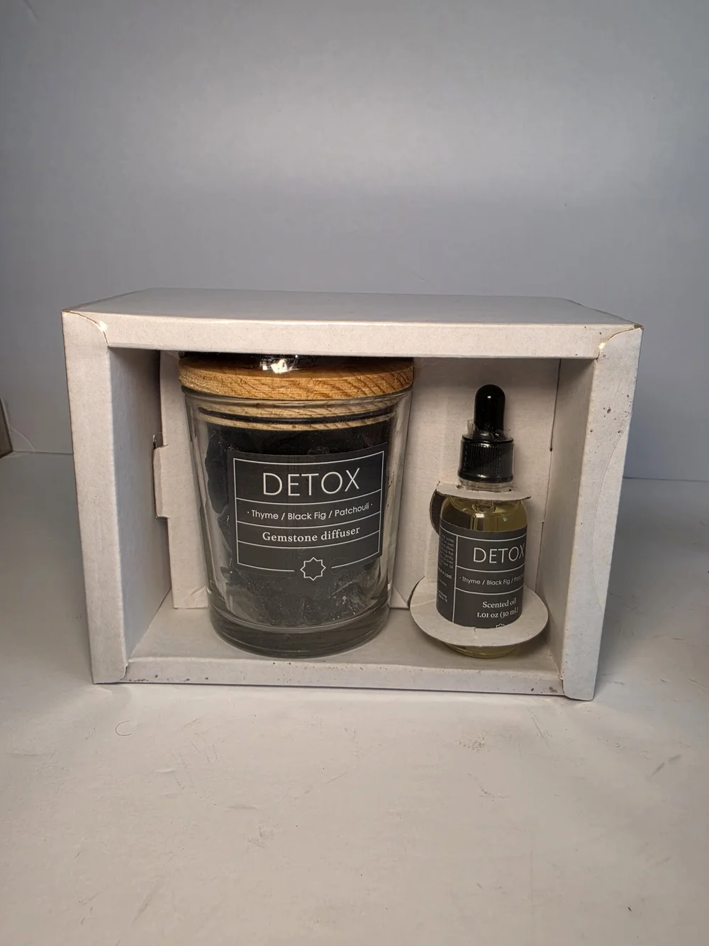 NWT F&F Salt Rock Gemstone Diffuser Set Black Essential Oil Blend Detox Modern